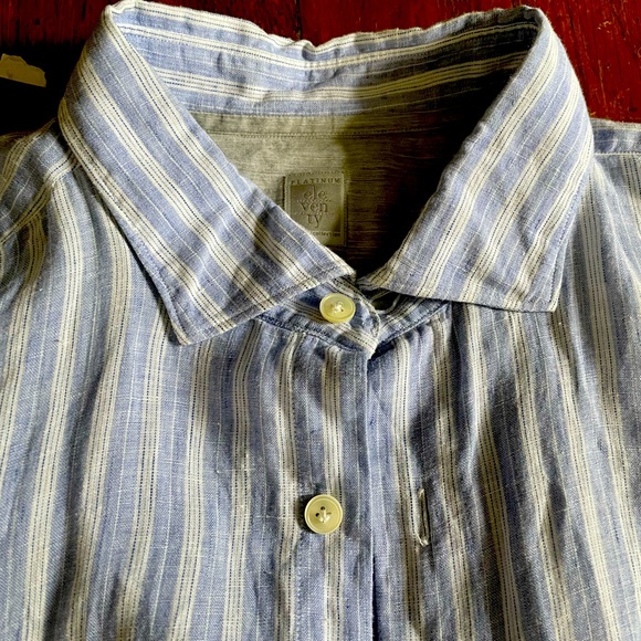 Linen button down long sleeve shirt - Picture 2 of 4